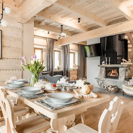 Luxury Gorsky Hanco & Janso *